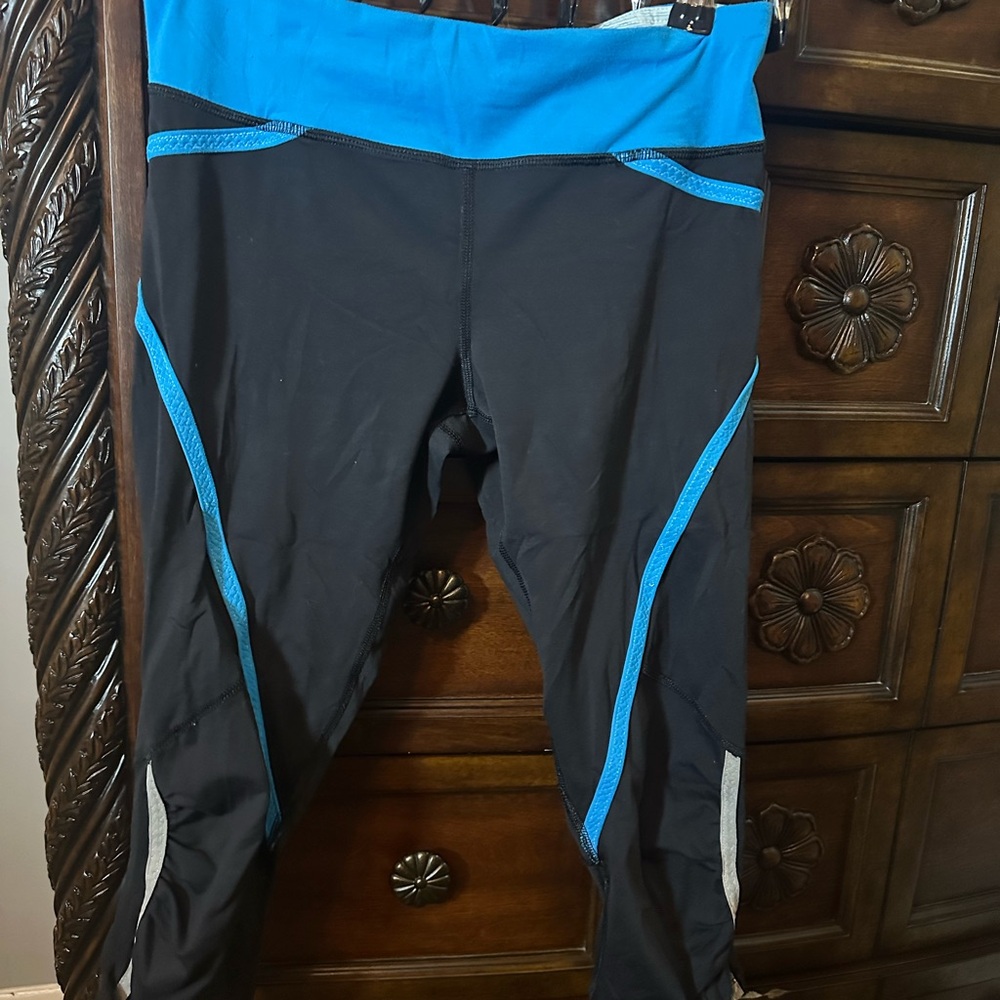 Lululemon Athletic Black and Blue Leggings